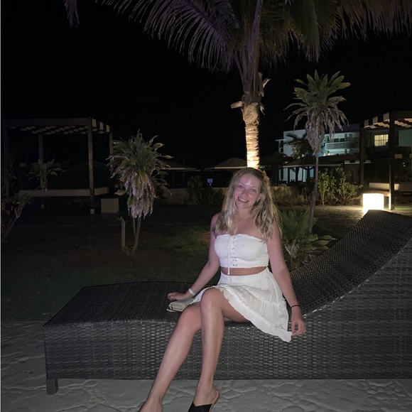 Garage skirt - Picture 4 of 4